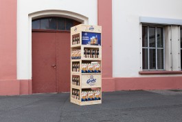 Produktdesign Display Stapel unregelmäßig verdreht 