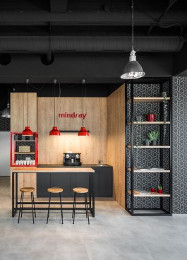 Innenarchitektur Office Coffee Bar Stahltresen Stahlregal Eiche 