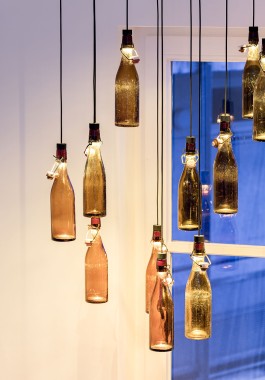 Innenarchitektur Design Brauerei Grohe Flaschenleuchte Leuchtendesign Bierflaschen 